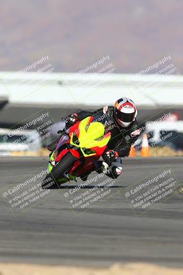 media/Jan-14-2024-SoCal Trackdays (Sun) [[2e55ec21a6]]/Turn 16 Set 2 (1125am)/